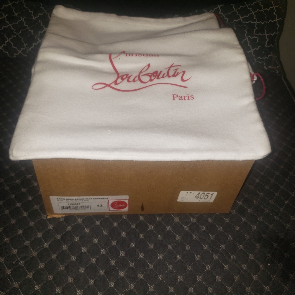 Christian  Louboutin - Picture 6 of 14